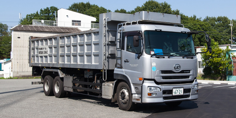 ダンプ 25t
